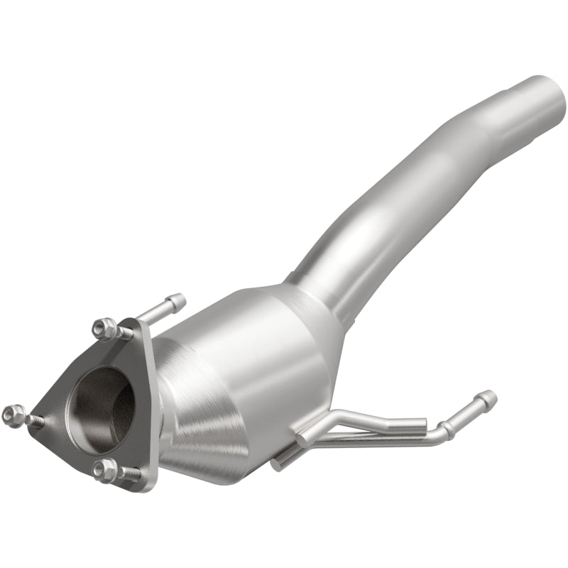 MagnaFlow 04-06 Cayenne V8 4.5 OEM Underbody Direct Fit Converter - 52377
