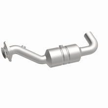 Load image into Gallery viewer, MagnaFlow Direct Fit Catalytic Converter 2017 F-150 3.5 OEM Underbody - 52591