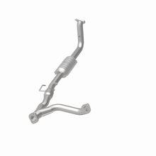 Load image into Gallery viewer, MagnaFlow Direct Fit Catalytic Converter 96-97 3.2L Passport D/S A/T - 23638