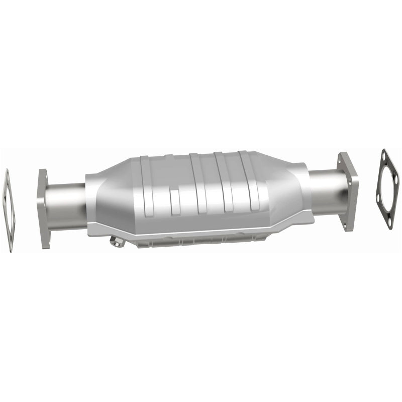 MagnaFlow California Direct Fit Catalytic Conv 75-82 Chevrolet LUV 1.8L / 86-91 Isuzu Trooper 2.3L - 3391652