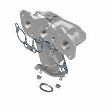 Load image into Gallery viewer, MagnaFlow Direct Fit Catalytic Converter 97-00 Toyota Camry 3.0L - 452468