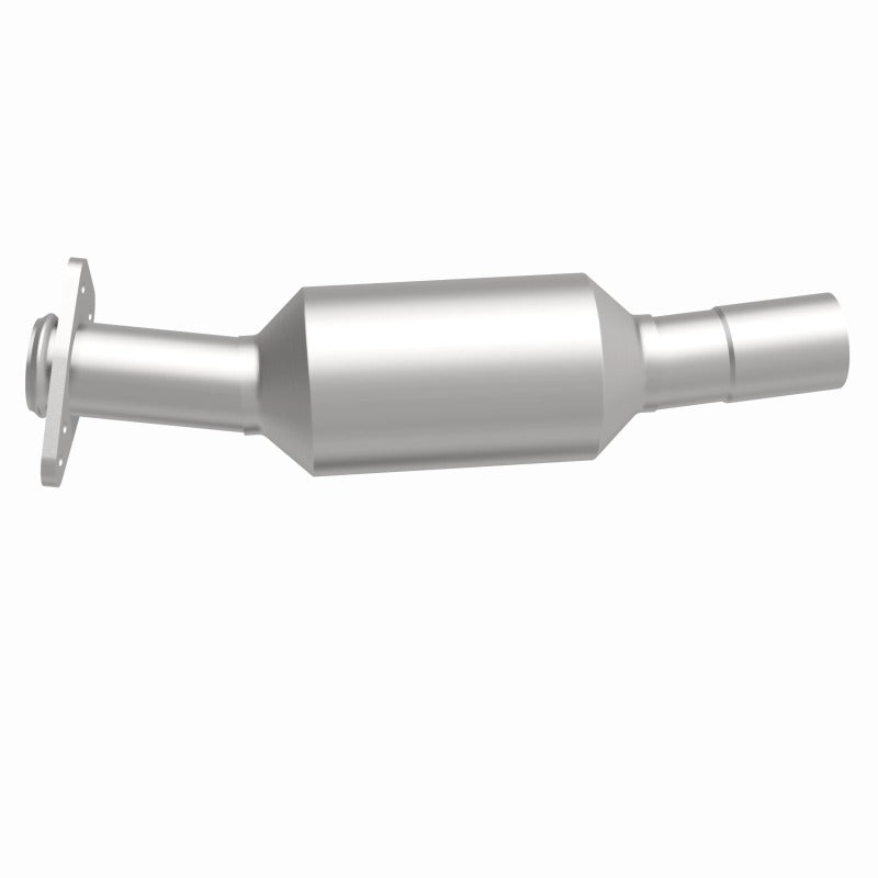 MagnaFlow GM Passenger car CA Direct Fit Converter - 3322431
