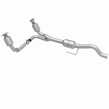 Load image into Gallery viewer, MagnaFlow Direct Fit Catalytic Converter 00-03 Dodge Durango 4.7L - 51338