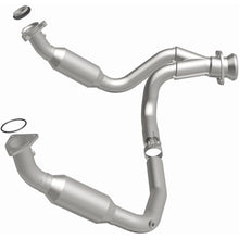 Load image into Gallery viewer, MagnaFlow 09-10 Cadillac Escalade 6.2L Direct Fit Converter - 5551631