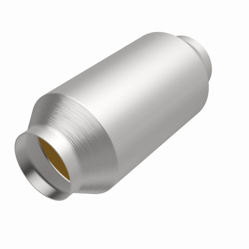 MagnaFlow Univ Cat Conv CA MagnaFlow Univ Cat Conv 2.5in Inlet/Outlet Center/Center Round - 5571206