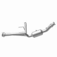 Load image into Gallery viewer, MagnaFlow 18-20 Ford F-150 V6 3.3L Right Underbody Direct-Fit Catalytic Converter - 280224