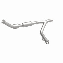 Load image into Gallery viewer, MagnaFlow 02-03 Ford F-150 5.4L Direct Fit Converter - 4583033