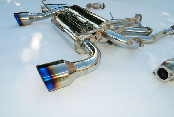 Invidia 03-05 Infiniti FX35/45 Gemini Rolled Titanium Tip Cat-back Exhaust - HS03IFXGID