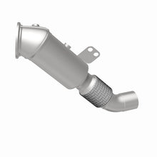 Load image into Gallery viewer, MagnaFlow 19-22 BMW X5 Front Underbody 3L Direct Fit Converter - 280513