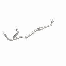 Load image into Gallery viewer, MagnaFlow Direct Fit Catalytic Converter 98-00 Sienna 3.0L - 23751