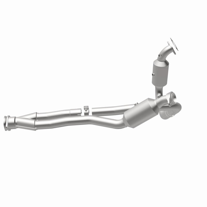 MagnaFlow Direct Fit Catalytic Converter 2015-2017 Transit-150 V6 3.5 OEM Underbody - 21-710