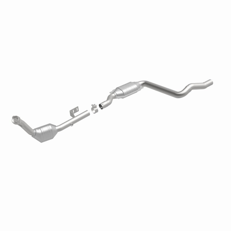 MagnaFlow Direct Fit Catalytic Converter 2003 ML350 3.7L Underbody - 52116