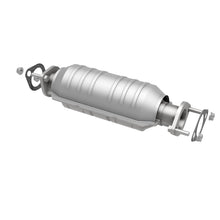 Load image into Gallery viewer, MagnaFlow Direct Fit Catalytic Converter 06-10 Kia Rio 1.6L Rear - 23171