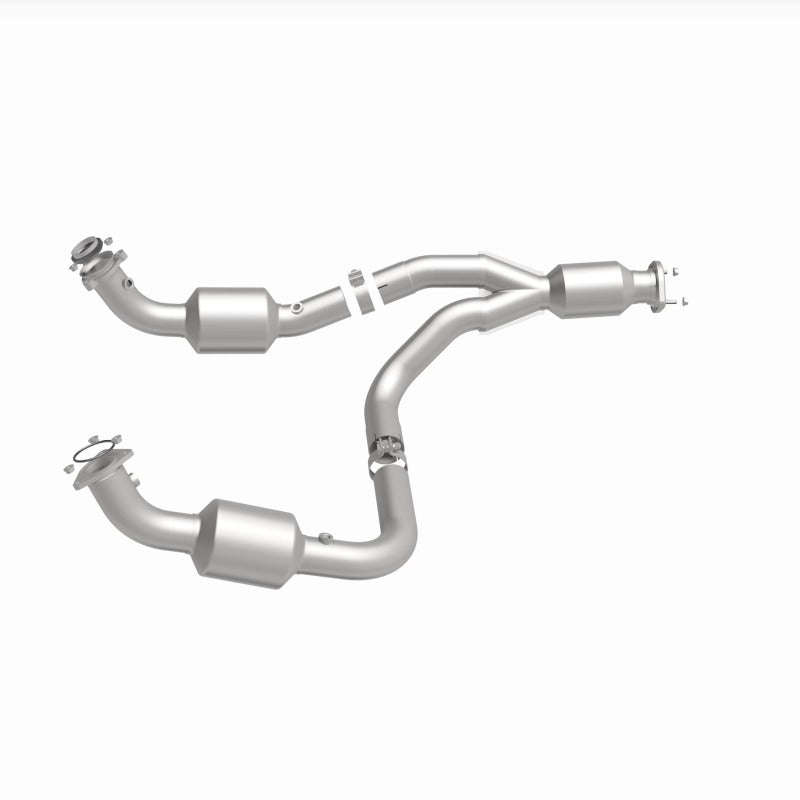 MagnaFlow 12-20 Chevrolet Express 4500 Underbody 6.0L Direct Fit Catalytic Converter - 280505