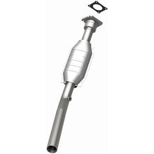Load image into Gallery viewer, MagnaFlow Direct Fit Catalytic Converter 98-00 Stratus 2.0L - 93266