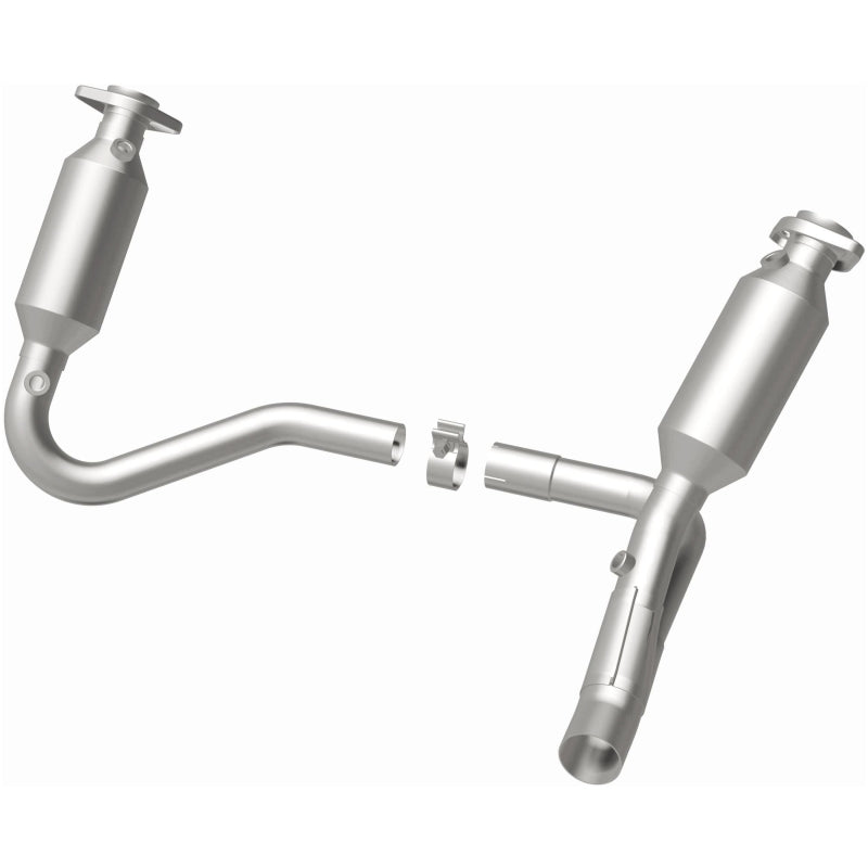 MagnaFlow 05-06 Dodge Durango 4.7L Direct Fit Converter - 4551832