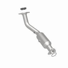 Load image into Gallery viewer, MagnaFlow Direct Fit Catalytic Converter 02-06 Honda CR-V 2.4L (49 State) - 23766