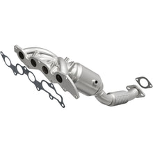Load image into Gallery viewer, MagnaFlow 09-10 Ford Focus 2.0L Direct Fit Converter - 5531153