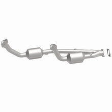 Load image into Gallery viewer, MagnaFlow Direct Fit Catalytic Converter California Grade 1995 Ford Windstar - 3391353