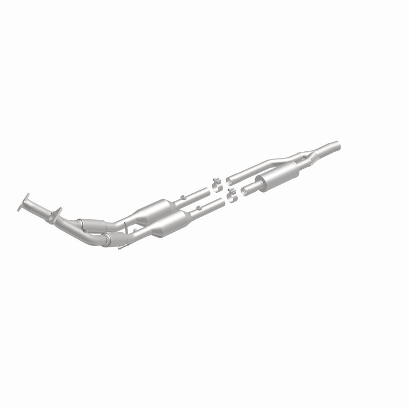 MagnaFlow Direct Fit Catalytic Converter California Grade 06-09 Audi A3 Quattro 3.2L - 5461873