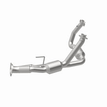 Load image into Gallery viewer, MagnaFlow 06-09 Jeep Commander 4.7L Direct Fit Converter - 5451709