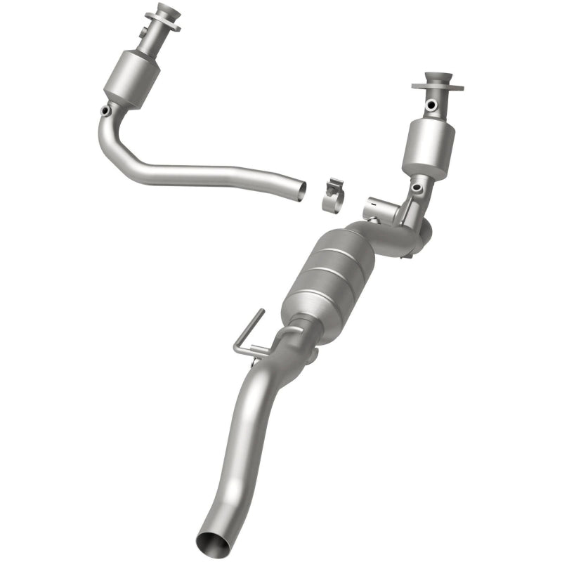 MagnaFlow Direct Fit Catalytic Converter 02-03 Dodge Durango 5.9L - 51351