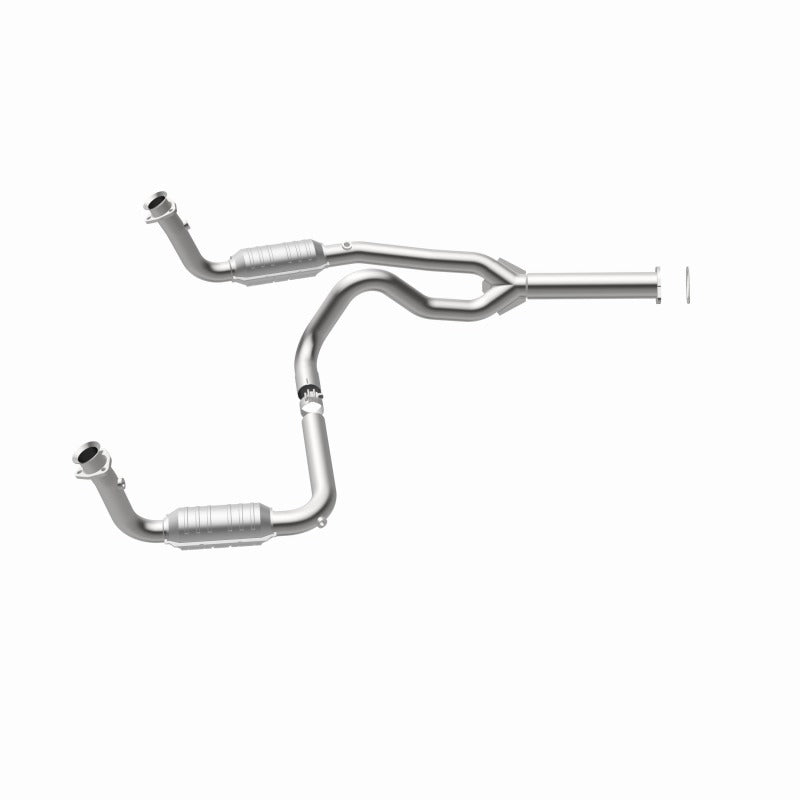 MagnaFlow Direct Fit Catalytic Converter 00 Chevy Express 1500 5.7L - 49063