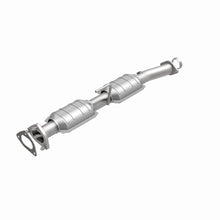 Load image into Gallery viewer, MagnaFlow DF Cat. Conv 98-00 Ford Ranger 4.0L/3.0L Rear / 98-00 Mazda B300 3.0L / B4000 4.0L Rear - 23541