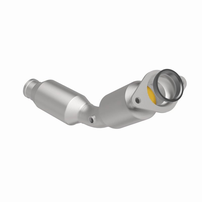 MagnaFlow 12-15 Prius V L4 1.8 OEM Underbody Direct Fit Converter - 52456