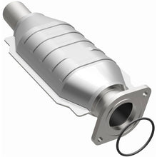 Load image into Gallery viewer, MagnaFlow Direct Fit Catalytic Converter 05-07 Ford Freestyle 3.0L - 24311