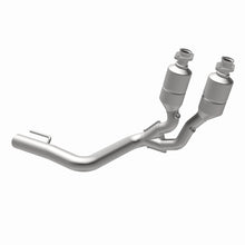 Load image into Gallery viewer, MagnaFlow Direct Fit Catalytic Converter 99-04 Jeep Grand Cherokee 4.0L Front - 24507