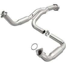 Load image into Gallery viewer, MagnaFlow California Direct Fit Converter 07-10 Chevrolet Silverado 2500 HD 6.0L - 5451644