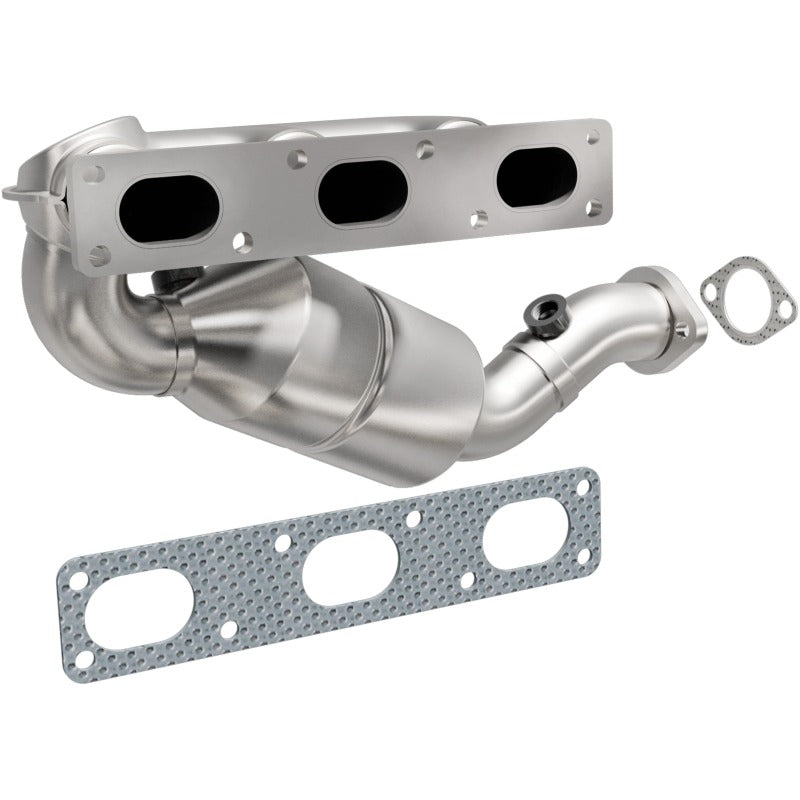 MagnaFlow Direct Fit Catalytic Converter BMW 5 99-00 Rear - 452466