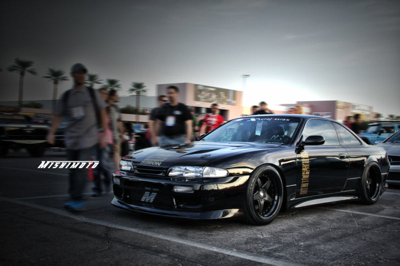 Mishimoto Universal Silver R Line Intercooler Overall Size: 31x12x4 Core Size: 24x12x4 Inlet /Outlet - MMINT-UR