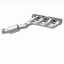 Load image into Gallery viewer, MagnaFlow Direct Fit Catalytic Converter 07 Titan 5.6L P/S manif OEM - 49357