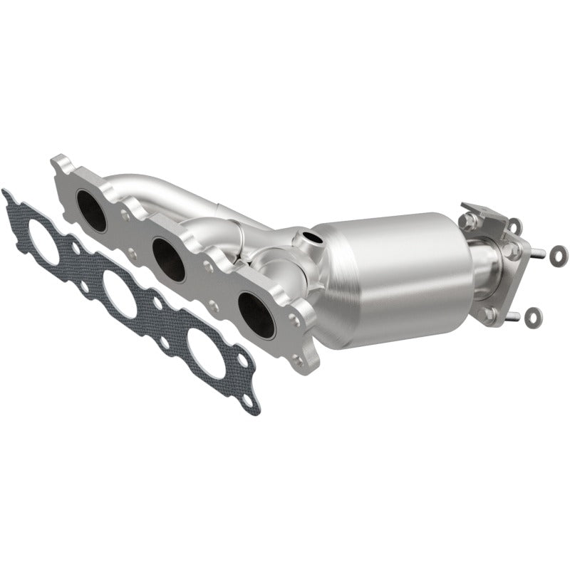 MagnaFlow 11-14 Volvo XC90 3.2L EPA Compliant Manifold w/ Catalytic Converter - 22-174