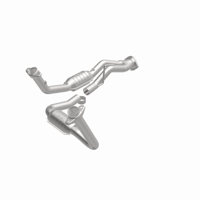 MagnaFlow Direct Fit Catalytic Converter 07-08 Jeep G/C OEM - 49444