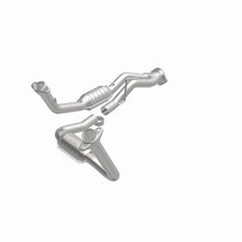 Load image into Gallery viewer, MagnaFlow Direct Fit Catalytic Converter 07-08 Jeep G/C OEM - 49444