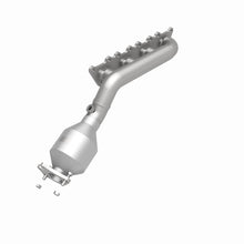 Load image into Gallery viewer, MagnaFlow Direct Fit Catalytic Converter 2009 Kia Borrego 4.6L Passenger Side - 51981