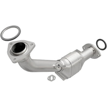 Load image into Gallery viewer, MagnaFlow Direct Fit Catalytic Converter 01 Toyota Tacoma 2.4L Fron - 23758