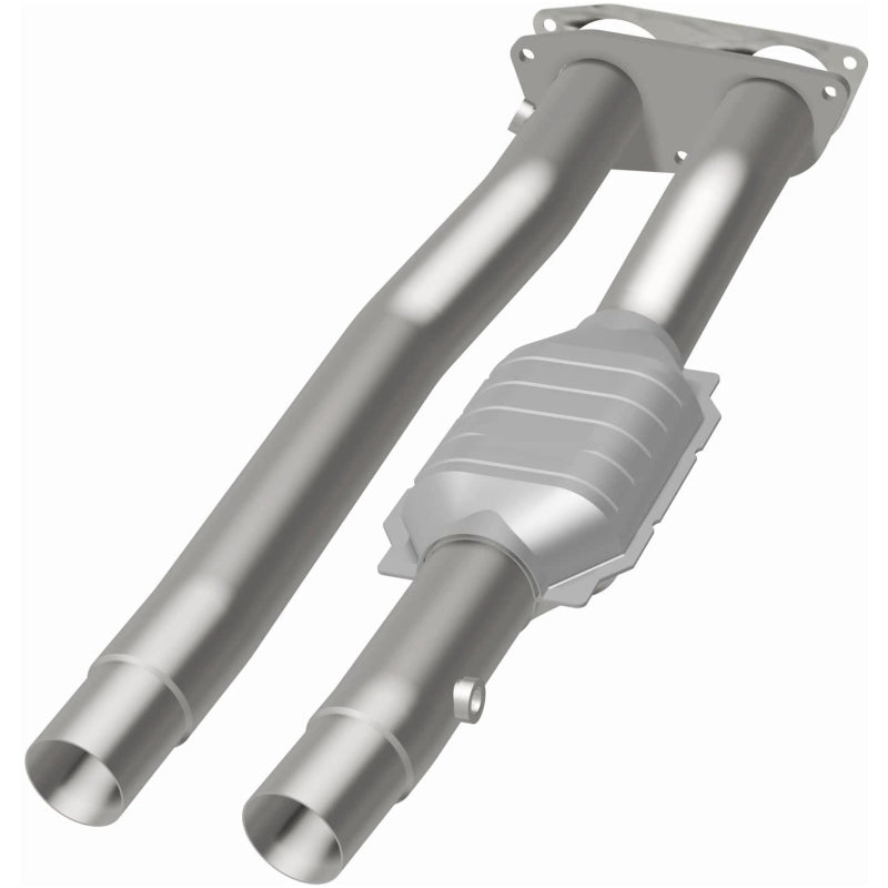 MagnaFlow 96-99 Chevy C2500 Suburban 7.4L Direct Fit Converter - 4451471