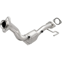 Load image into Gallery viewer, MagnaFlow Direct Fit Catalytic Converter 96-98 Explorer-Mountaineer - 23312