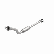 Load image into Gallery viewer, MagnaFlow Direct Fit Catalytic Converter 98-01 GM MidSize 3.1L - 51814