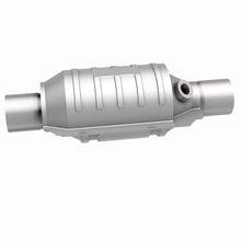 Load image into Gallery viewer, MagnaFlow Universal Catalytic Converter 2.00 with 1-O2 Rear CA - 441234