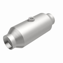 Load image into Gallery viewer, MagnaFlow 3.00 1/O2 CA 4in. Spun Universal Converter - 5551359