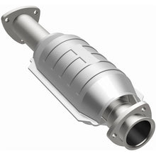 Load image into Gallery viewer, MagnaFlow Direct Fit Catalytic Converter Saab 87 90 - 22834