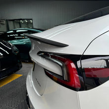 Load image into Gallery viewer, Model 3 Ludicrous Carbon Fiber Spoiler