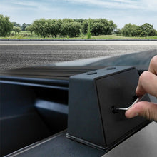 Load image into Gallery viewer, Roof Rack Cross Bar for Cybertruck