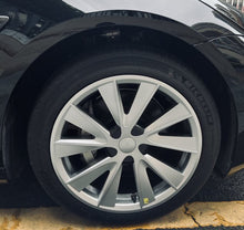 Load image into Gallery viewer, TESERY 18″ 19″ Hubcaps for Model 3/Y (4PCS)