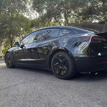 Load image into Gallery viewer, Starfish Style ABS Hubcaps for Model 3/Y | 18"/19" | 4-Piece Set | 2 Colors | Full Edge Coverage | Snap-On Install